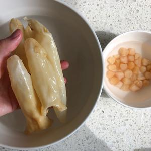 网红美食在家做｜金汤花胶鸡的做法 步骤2