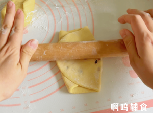 10m+ 玉米面卷卷馍，松软细腻有嚼劲，粗粮细作也好吃！的做法 步骤11