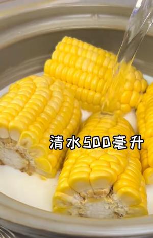 奶香甜玉米芙蓉菠菜汤套餐的做法 步骤3