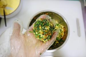 玉米面菜团子 减脂主食代餐 不用揉面擀皮！蒸菜团子饱腹低卡低热量关键是好吃不长肉?的做法 步骤4