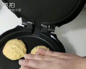 烙饼子（玉米饼子）的做法 步骤12