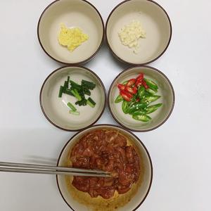 非常下饭的茄子炒肉（家常版）的做法 步骤3