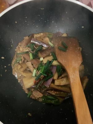 非常下饭的茄子炒肉（家常版）的做法 步骤12