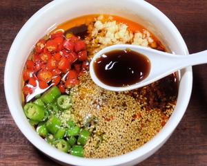破防了，家人们一定要试试这道菜！的做法 步骤9