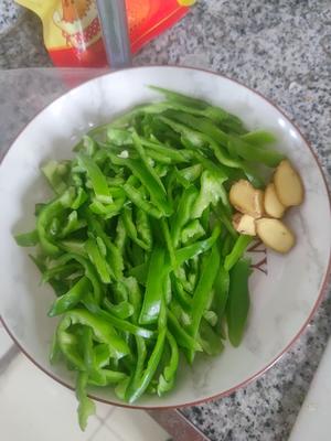 豇豆（豆角）炒肉丝（家常版）的做法 步骤4