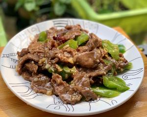 3分钟快手青椒炒牛肉，家庭版无盐无味精嫩香牛肉，我的常备菜单的做法 步骤13