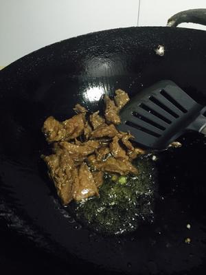 粤式经典凉瓜牛肉的做法 步骤5