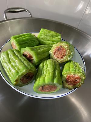 酿苦瓜的做法 步骤8