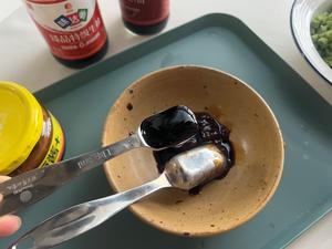 豆角炒鸡蛋 黄豆酱香版的做法 步骤5