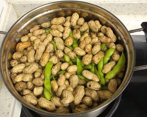 水煮花生毛豆的做法 步骤4