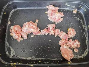 肉末豌豆烧豆腐的做法 步骤2