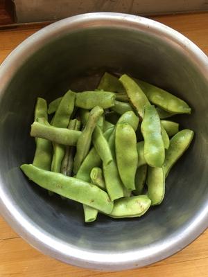 好吃下饭༄「芸豆翅根炖粉条」༄的做法 步骤1