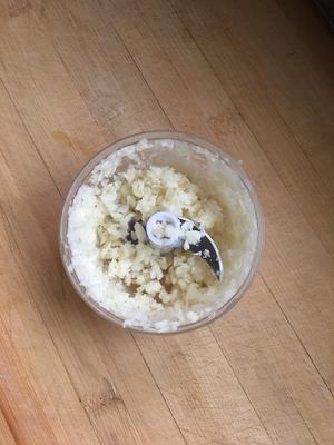 蒜香浓郁༄「蒜蓉荷兰豆」???的做法 步骤3