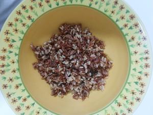 香菇彩椒鸡丁杂粮饭（高蛋白高纤维低脂肪）的做法 步骤1