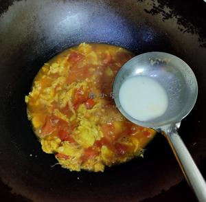 西红柿鸡蛋鸡蛋打卤面的做法 步骤4