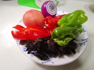 过油肉/新疆拉条子/新疆拌面/过油肉拌面（附过油肉炒制方法）的做法 步骤13