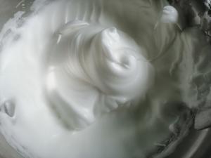 电饭锅做蛋糕，零失败，我家从不买外面的蛋糕的做法 步骤3