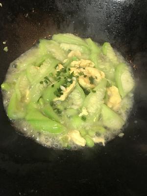 丝瓜毛豆炒鸡蛋--属于夏天的清爽美味的做法 步骤5