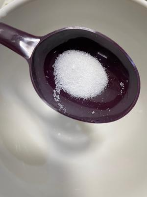 超简单又快手的超鲜的丝瓜蘑菇汤的做法 步骤6