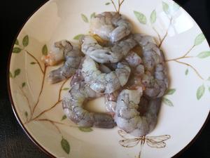 下饭菜——丝瓜虾仁炒蛋的做法 步骤2