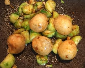 丝瓜炒油面筋的做法 步骤5