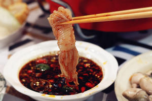 椰子鸡鸳鸯火锅！配菜这样摆盘更秀色可餐的做法 步骤14