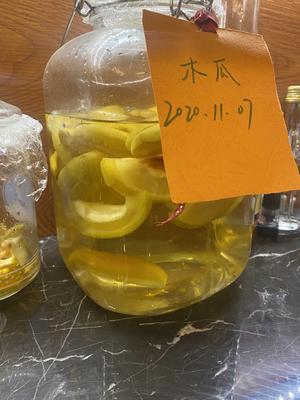 零厨艺4个月酿成云南青木瓜酒?晚秋泡制阳春开缸的做法 步骤8