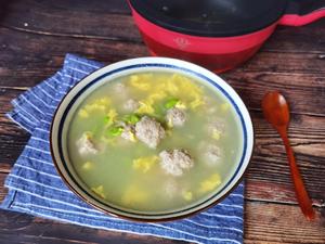 ♨️新鲜美味～肉丸蚕豆蛋花汤. 马克西姆不粘锅的做法 步骤7