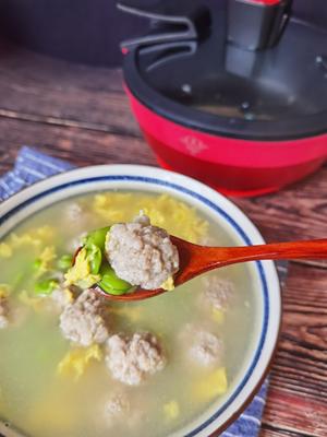 ♨️新鲜美味～肉丸蚕豆蛋花汤. 马克西姆不粘锅的做法 步骤8