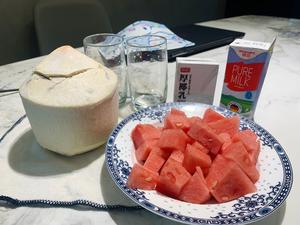 【夏日饮品】古茗西瓜椰椰的做法 步骤1