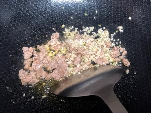 番茄肉酱蚕豆意面的做法 步骤6