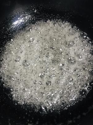 在家就能做酸酸甜甜的雪红果和零食店的一样哦的做法 步骤4