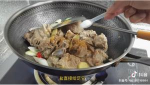 长扁豆+土豆炖排骨的做法 步骤5