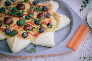 当榴莲遇见凤梨——花轮水果花样pizza（这是我吃过最有颜有品的水果披萨）的做法 步骤23