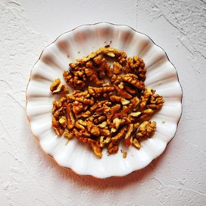 植物油核桃芝麻桃酥的做法 步骤5