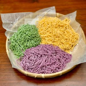 彩色面条、无水蔬菜面条（红心火龙果面条、菠菜面条、南瓜面条、手擀面）大宇面条机的做法 步骤12