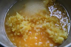 百香果菠萝千层?的做法 步骤2