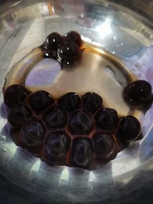 哈密瓜黄桃?果粒珍珠布丁?的做法 步骤3