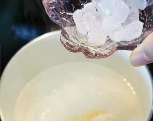 雅致清透～橘子雪梨碗杯果冻｜用雪梨丁点睛的做法 步骤3