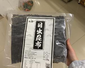 烟熏三文鱼梅子茶泡饭的做法 步骤2