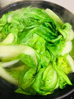纯素美食｜翡翠水饺（杭白菜、干香菇、豆腐馅）的做法 步骤27