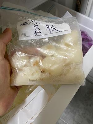 荔枝芒果多多饮的做法 步骤2