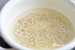 【茉莉薏米烧菱角】养颜养生的创意吃法的做法 步骤2