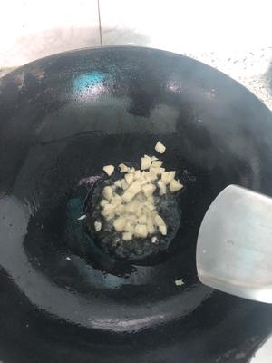 青菜炒豆腐的做法 步骤7