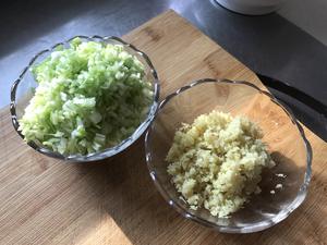 芹菜木耳鲜肉水饺的做法 步骤8