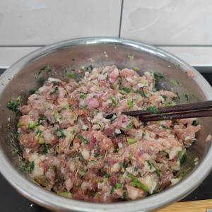 芹菜鲜肉包的做法 步骤10