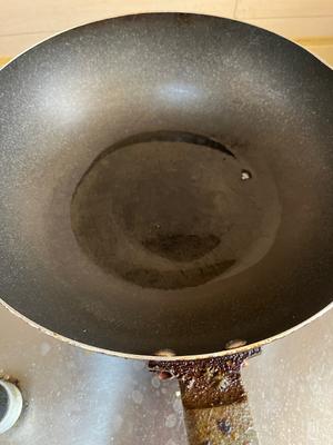 芹菜炒肉卤面的做法 步骤5