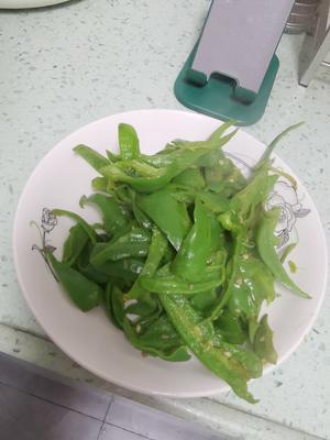 同时可以做的菜谱二：辣椒炒肉+青菜煎蛋汤的做法 步骤12