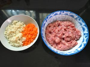 百财来聚！年夜饭吉祥菜白菜肉卷的做法 步骤1