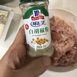 香菜丸子白菜豆腐汤的做法 步骤6